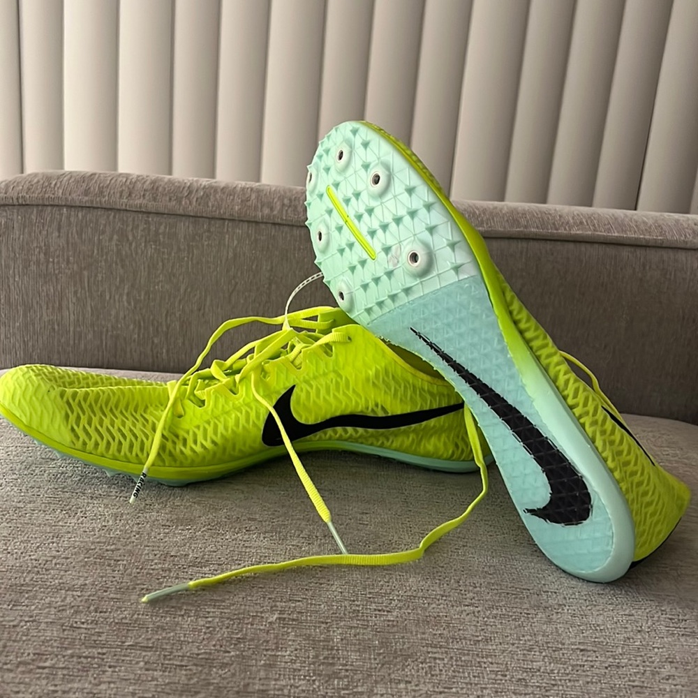 Nike Zoom Mamba V Track Spikes Shoes Volt Green DR9945-700 Men’s Size 12